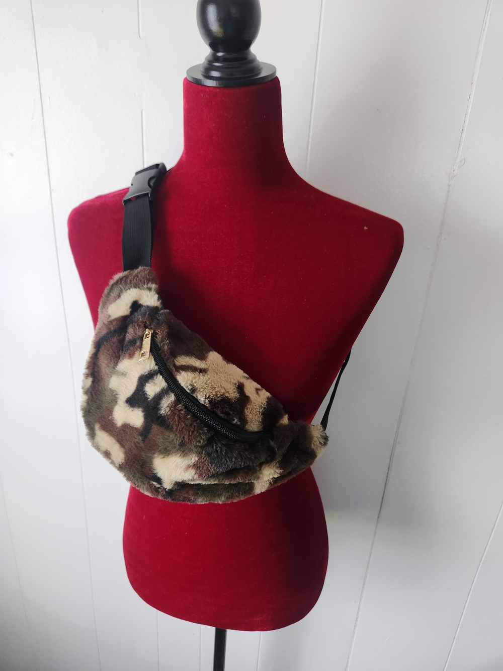 Faux Fur Camouflage Fanny Pack - Brown Camo